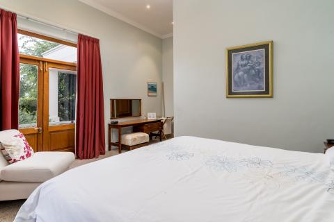 Main bedroom on ground floor, De Zalze Winelands Golf Estate