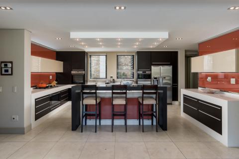 Open plan kitchen with high quality appliances